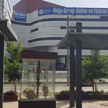 Superbe Avec Parking Gratuit Sur Place